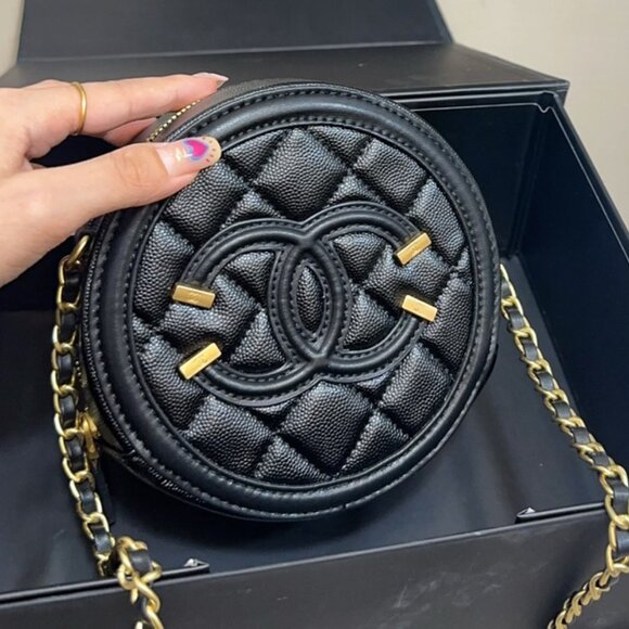 Chanel Chain Bags, Wallets - Picture 8 of 8